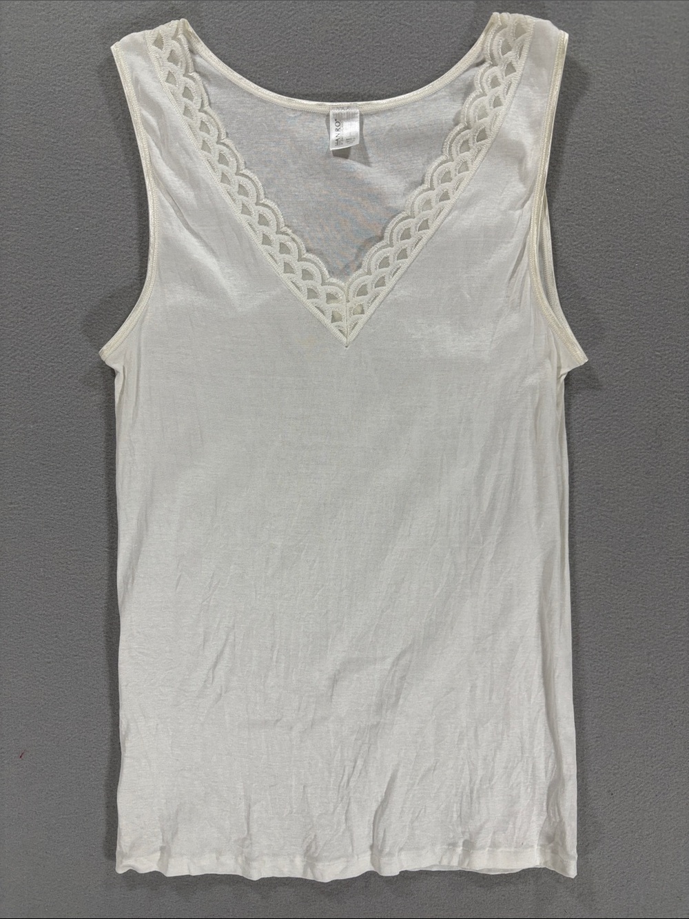 Hanro Cream Lace-Trim V-Neck Tank Top L